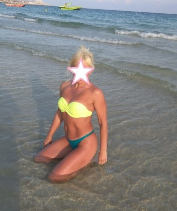 Опыт и нежность - мои главные козыри. 🌟
Живу в Москве, в Подмосковье Москва-река. 🏙️
Мои услуги включают классический секс, оральные ласки и массаж, а также эксперименты в постели, которые оставят незабываемые впечатления. 💋
Фото в моем профиле - настоящие, без ретуши и обработки, что гарантирует максимальную достоверность. 📸
Буду рада встретиться с тобой и подарить тебе незабываемые эмоции. ✨ 10027, 38 лет